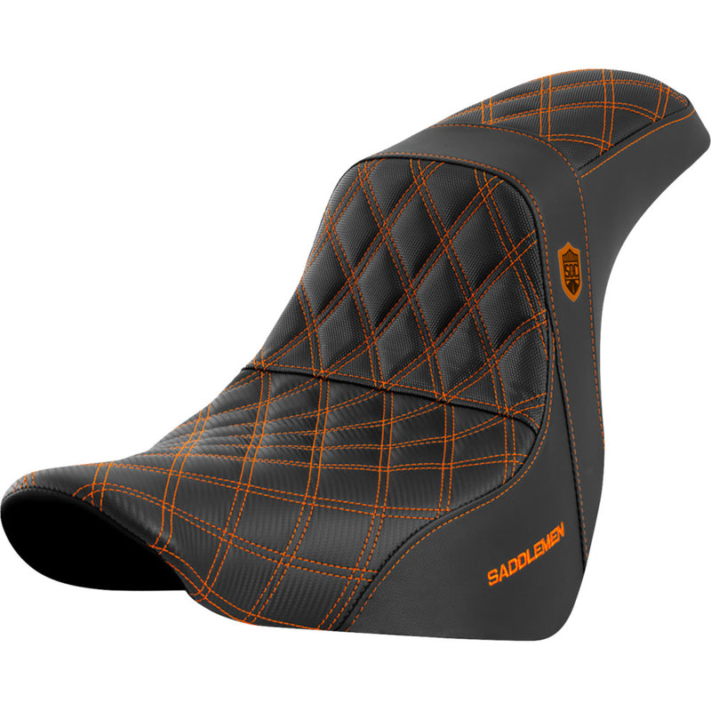 Saddlemen Pro SDC Performance Gripper Lattice Stitch -istuin Harleylle Pro SDC Performance Gripper Lattice Stitch -istuin Harleyyn