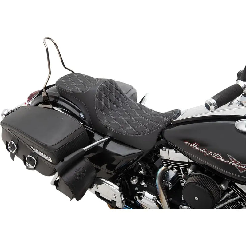 Drag Specialties Predator III 2-Up -istuin Harley-moottoripyörään