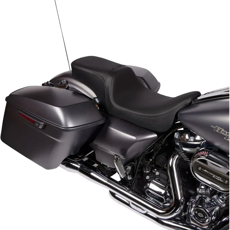 Drag Specialties Performance Predator 2-Up selkänojan vastaanottava istuin Harleyyn 