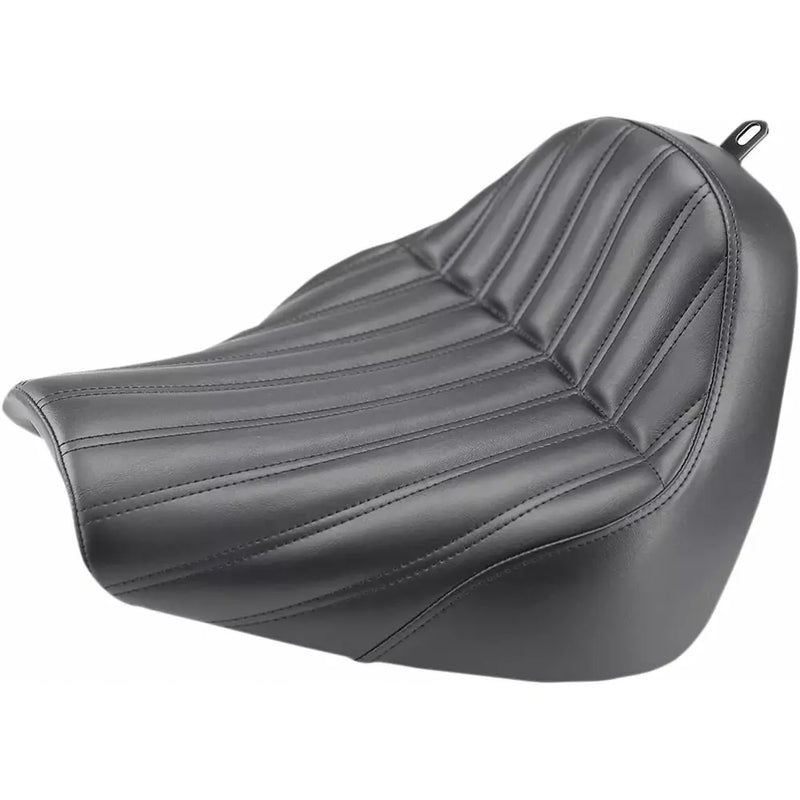 Saddlemen Renegade Solo Moottoripyörän istuin Harleyille