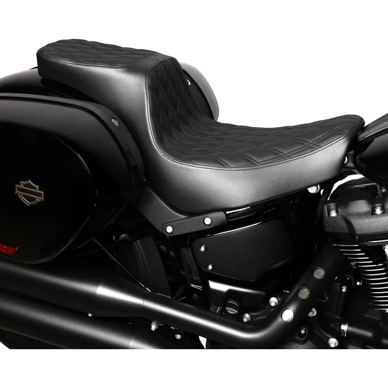 Drag Specialties Performance Predator 2-Up -istuin Harley-moottoripyörään
