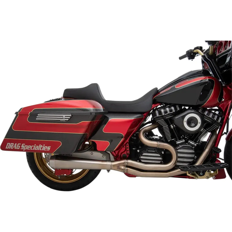 Drag Specialties Predator III -istuin pidennetyllä ulottuvuudella Harleylle 