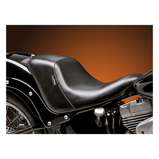 Le Pera Bare Bones Up Front -yksittäisistuin Harley-moottoripyörään