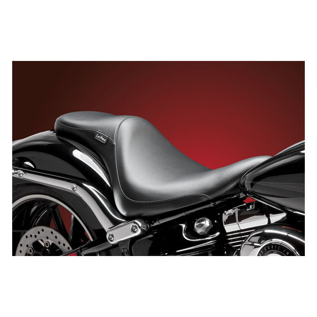 Le Pera Silhouette Deluxe 2-Up -istuin Harley-moottoripyörään