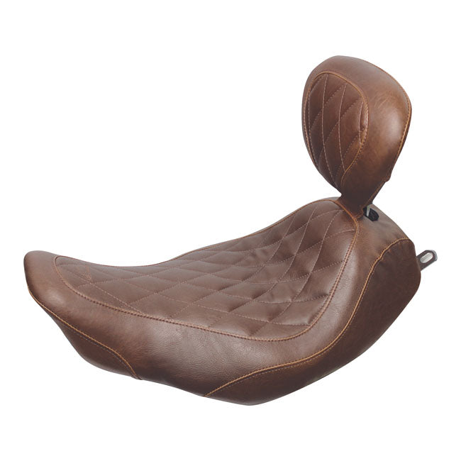 Mustang Wide Tripper -yksipaikkainen satula Harley-moottoripyörään