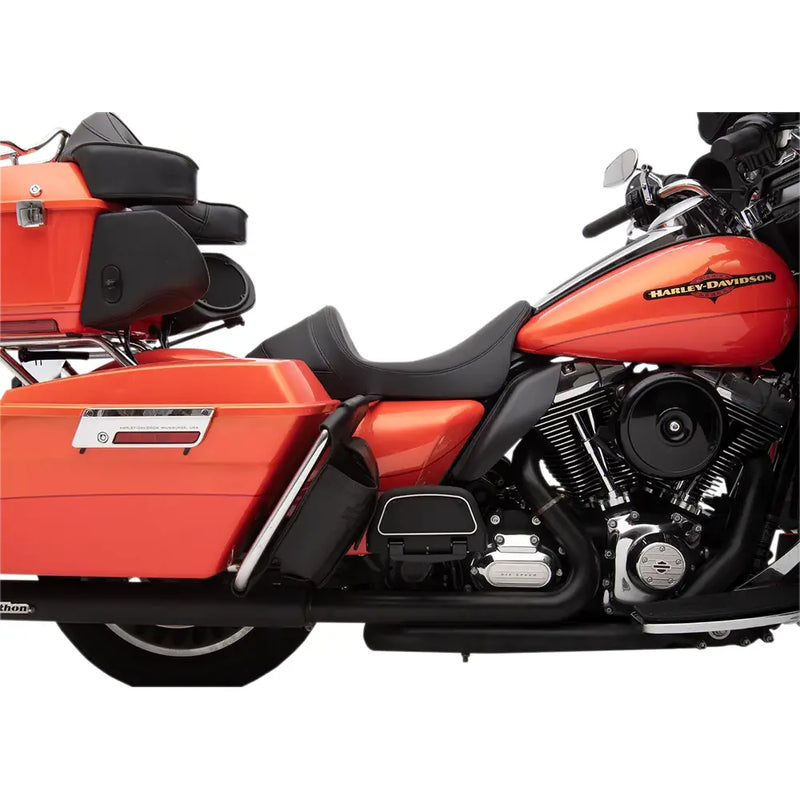 Drag Specialties EZ-ON matalaprofiilinen eteenpäin sijoitettu yksipaikkainen istuin Harley-moottoripyörään