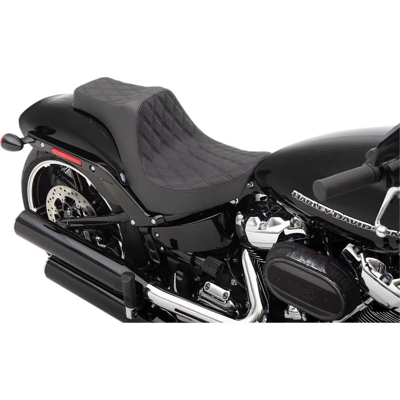 Drag Specialties Predator III -istuin Harleyyn 