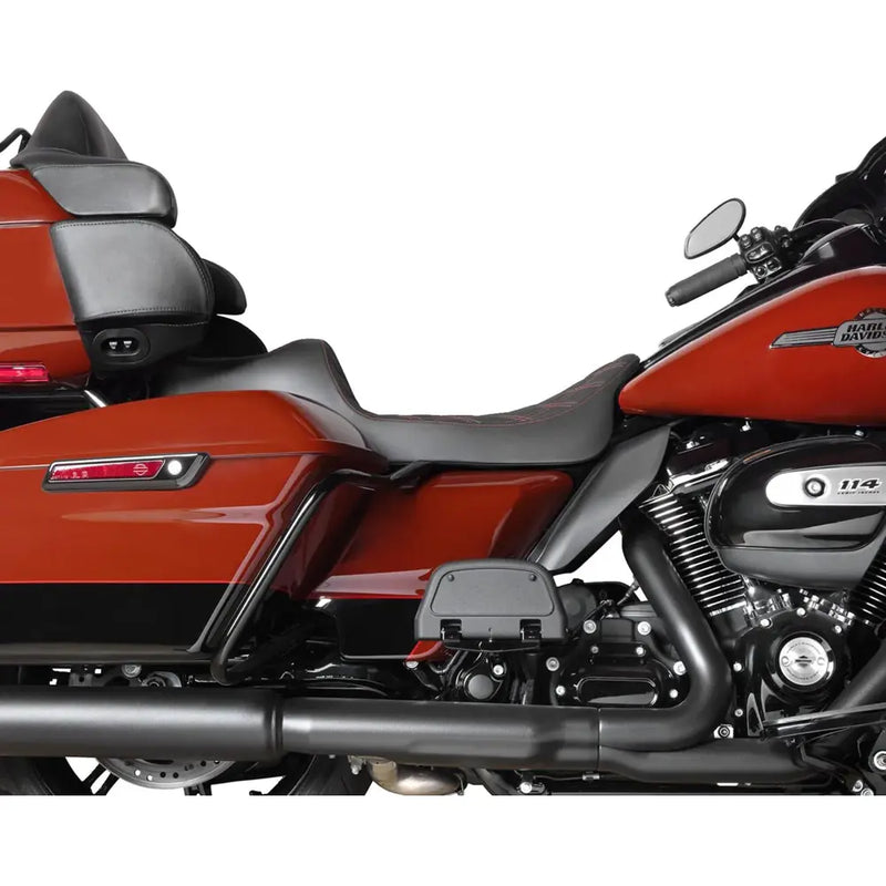 Drag Specialties Predator III 2-Up -jatkettu istuin Harleylle 