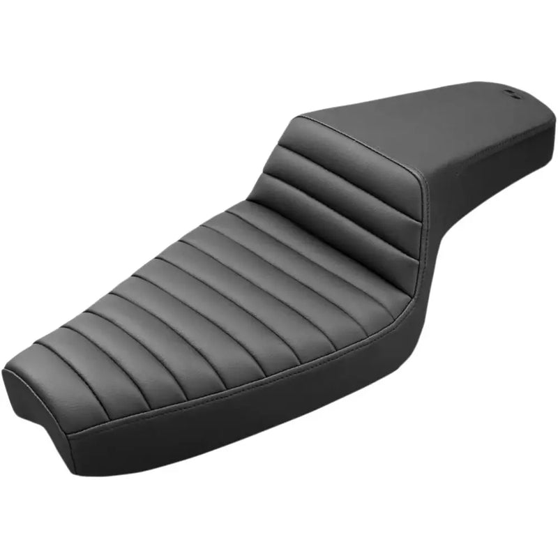 Saddlemen Step-Up Front Tuck-n-Roll Harleylle Step-Up Front Tuck-n-Roll Harleyyn