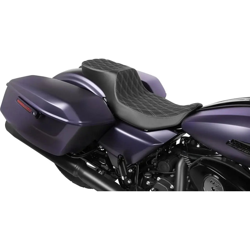 Drag Specialties Performance Predator 2-Up Extended Reach -istuin Harley-moottoripyörään