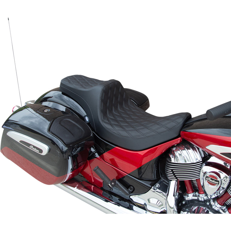 Drag Specialties Predator III -istuin mallille Indian 