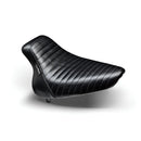 Le Pera Bare Bones -yksipaikkainen satula Harley-moottoripyörään