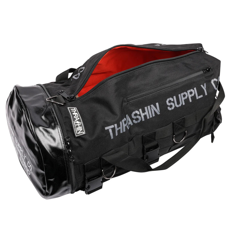 Thrashin Supply Mission moottoripyörän matkalaukku