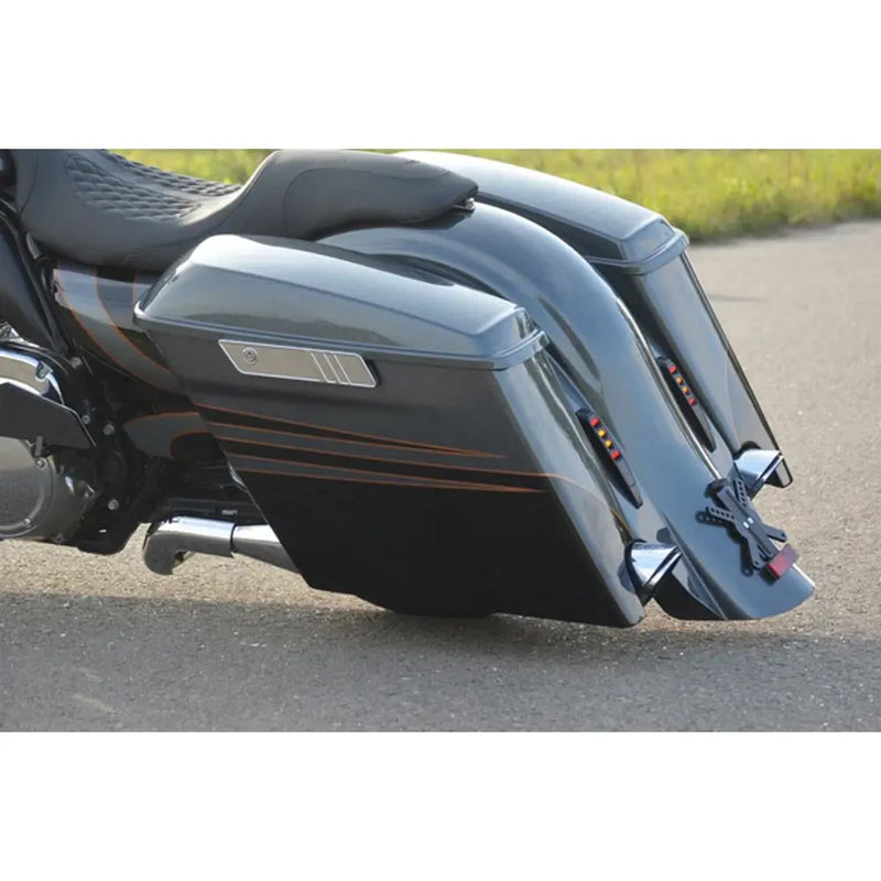 Tommy & Sons 4" venytetyt satulalaukun rungot Harleyyn