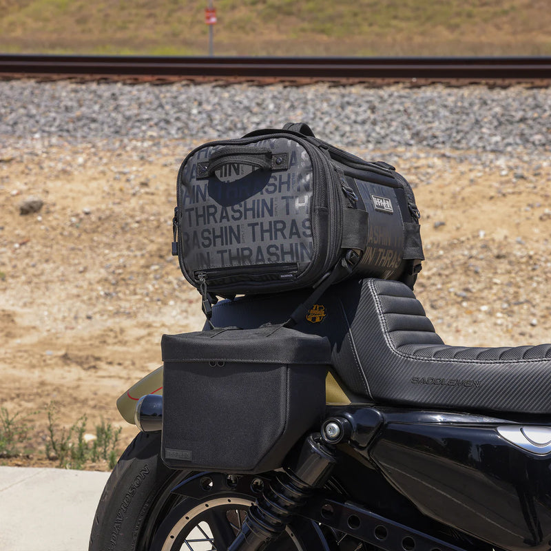 Thrashin Supply Mini Essential 8L heitettävät moottoripyörän satulalaukut