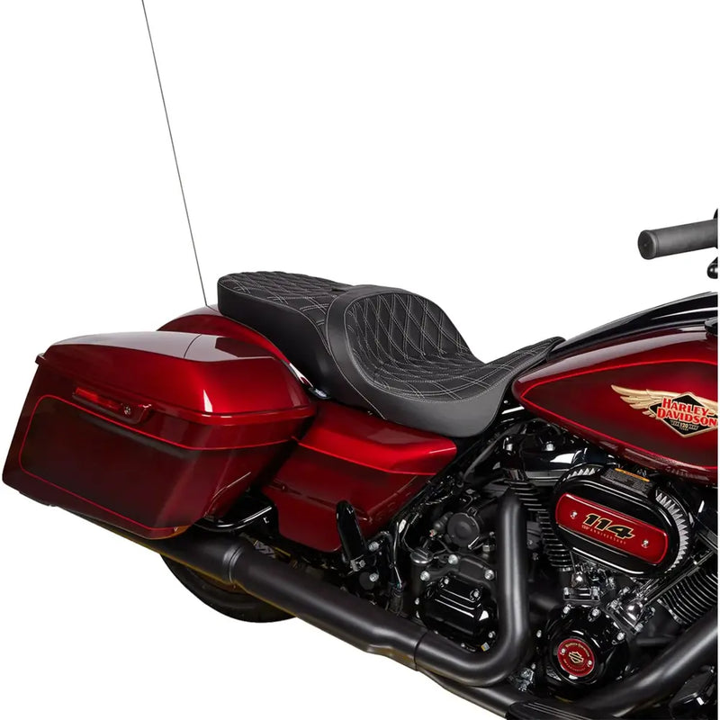 Drag Specialties Freedom Touring Istuin Harley-moottoripyörään