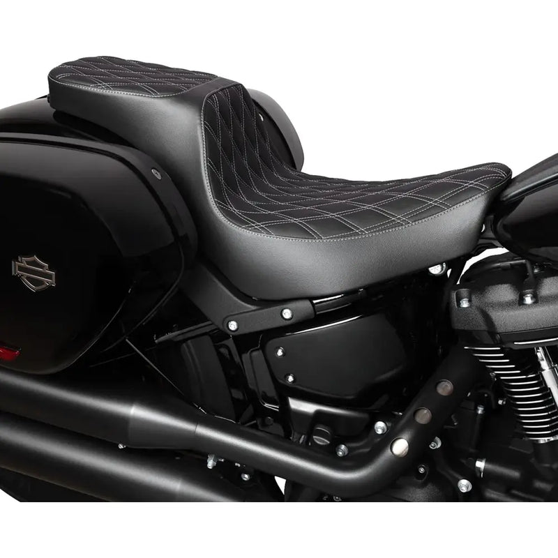 Drag Specialties Performance Predator 2-Up -istuin Harley-moottoripyörään