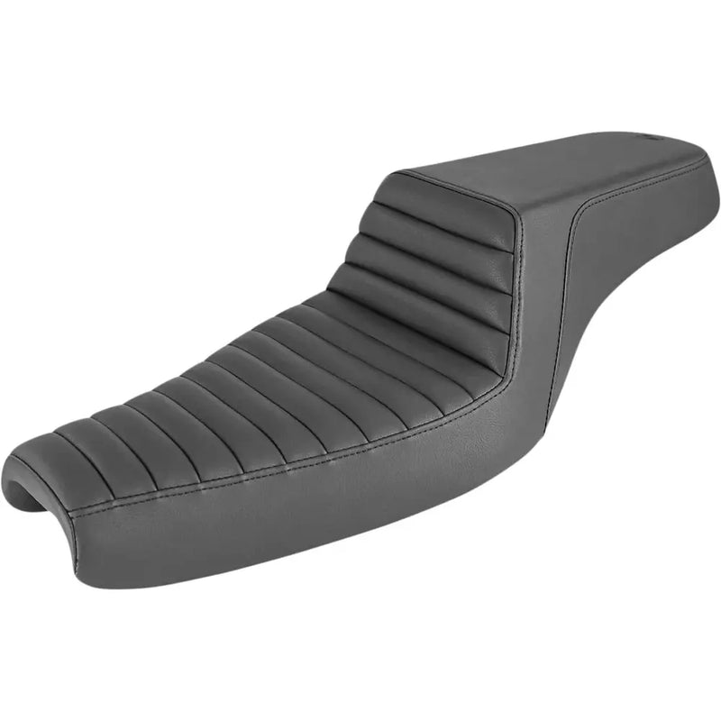Saddlemen Step-Up Front Tuck-n-Roll Harleylle Step-Up Front Tuck-n-Roll Harleyyn