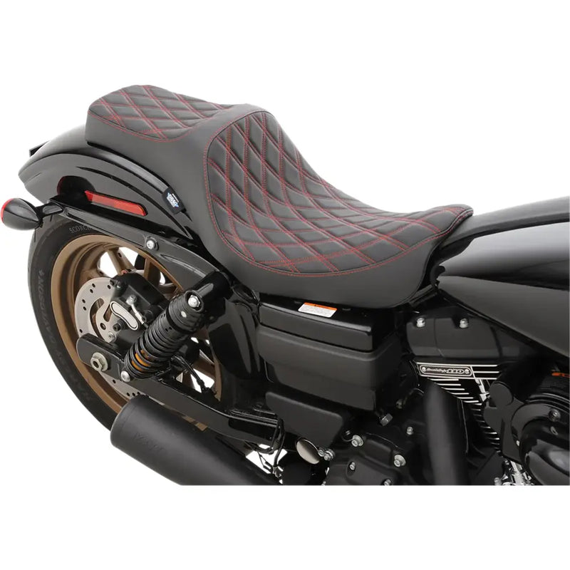 Drag Specialties Predator III -istuin Harleyyn 