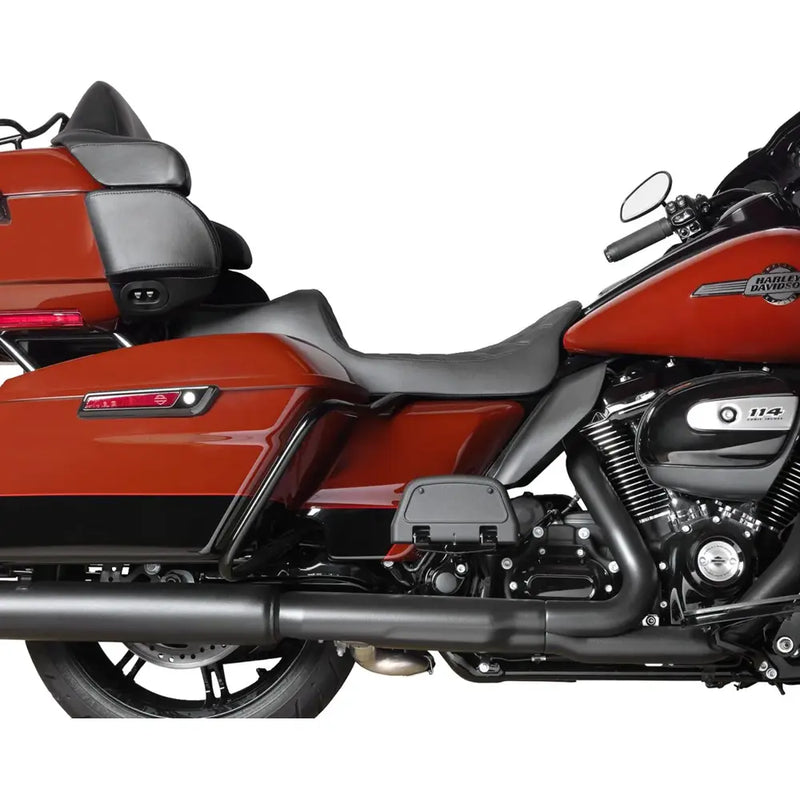 Drag Specialties Predator III 2-Up -jatkettu istuin Harleylle 