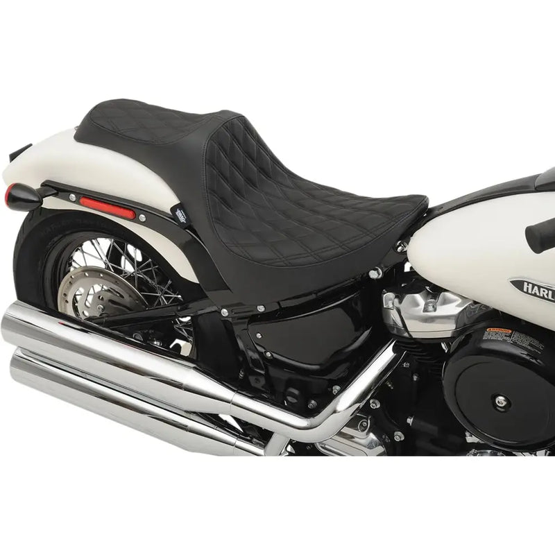 Drag Specialties Predator III -istuin Harleyyn 
