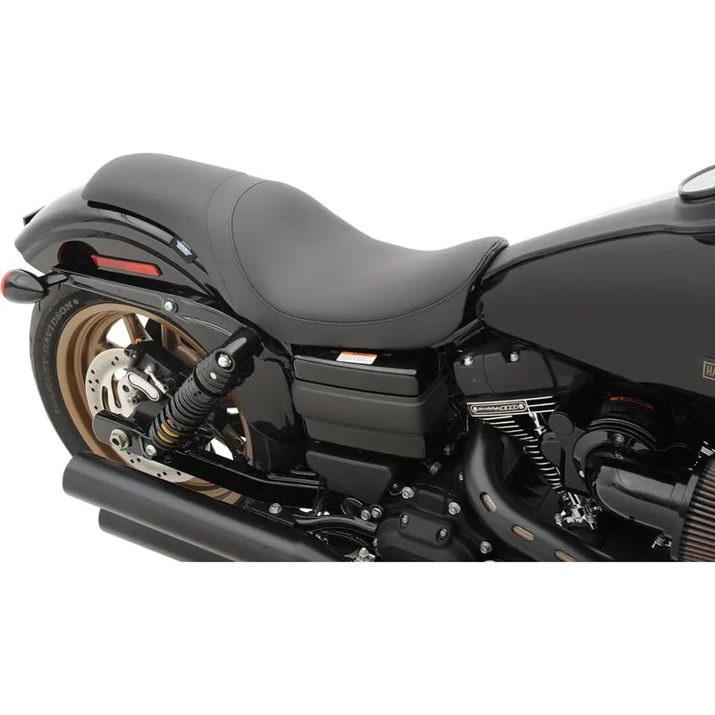 Drag Specialties Predator-istuin Harley-moottoripyörään