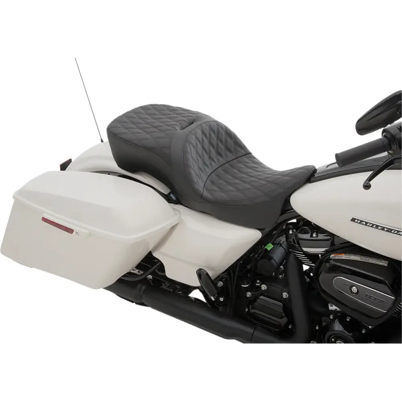 Drag Specialties Suuri Touring istuin Harleyyn 