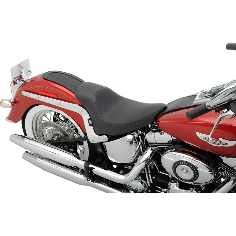Drag Specialties EZ-ON Solo-istuin Harleylle 