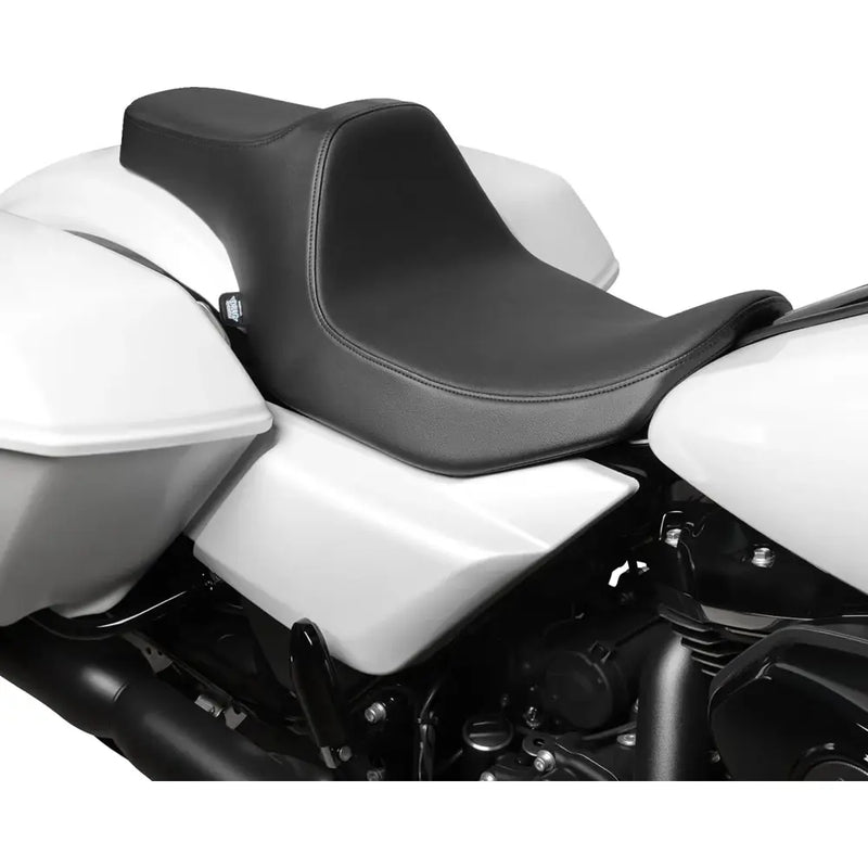 Drag Specialties Predator III -istuin Harleyyn 