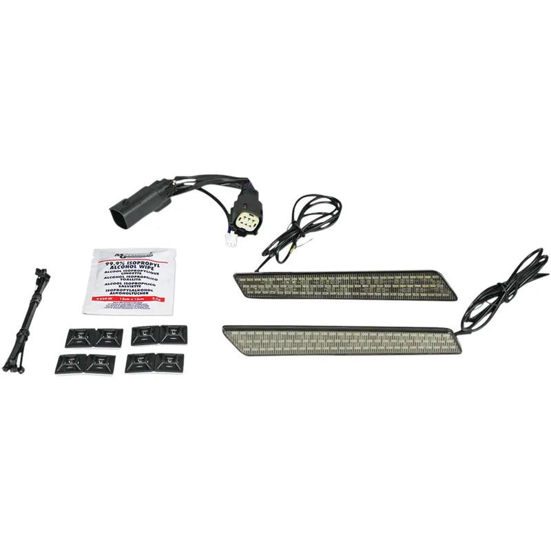 Custom Dynamics Kaksitehoiset satulalaukun salvat LED-valot Harley-moottoripyörille