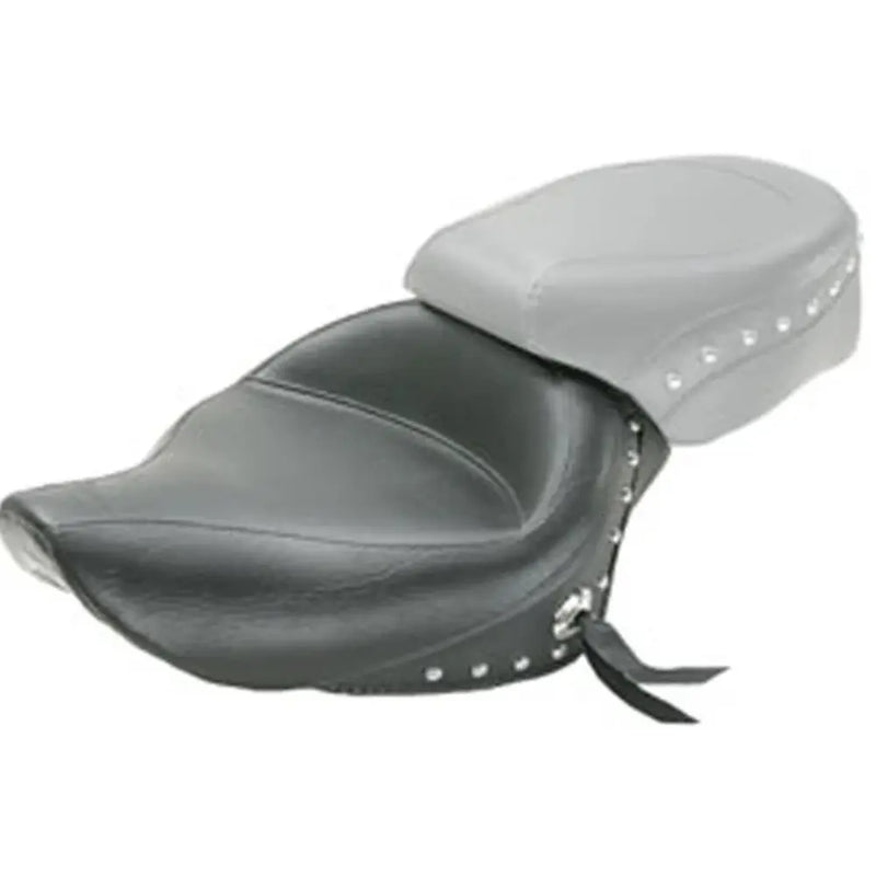Mustang Wide Touring Solo Seat for Harley 04-22 XL Sportster with 17 liter tank / Studded Conchos / Without backrest  - Customhoj