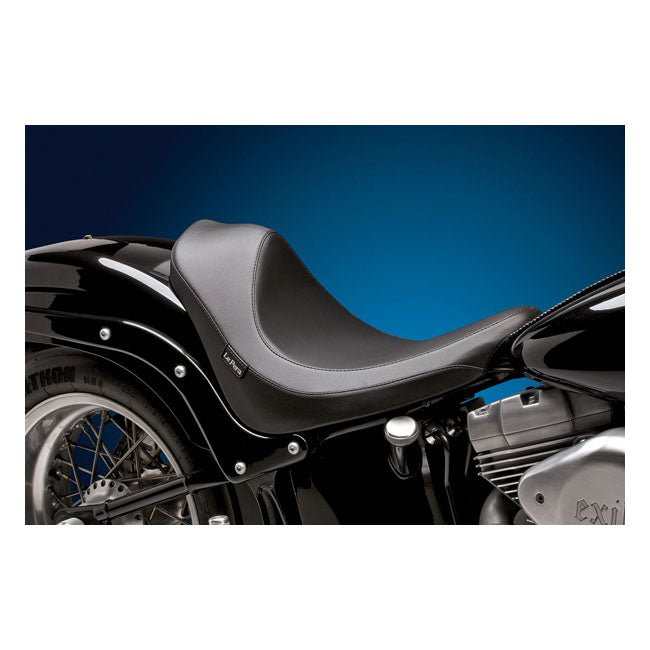 Le Pera HD Softail sadlar 06-17 Softail med 200mm däck Le Pera Villain Solo Sadel. Smooth. Softail 06-17 Customhoj